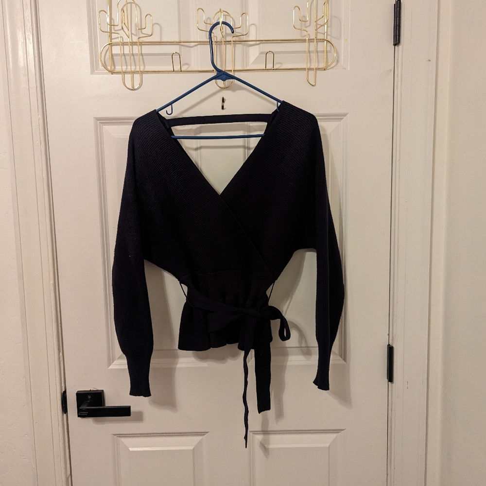 Zesica Navy Blue Wrap Sweater, size medium